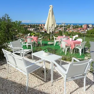 Bed & Breakfast Cá Bianca Ventisette, Riccione