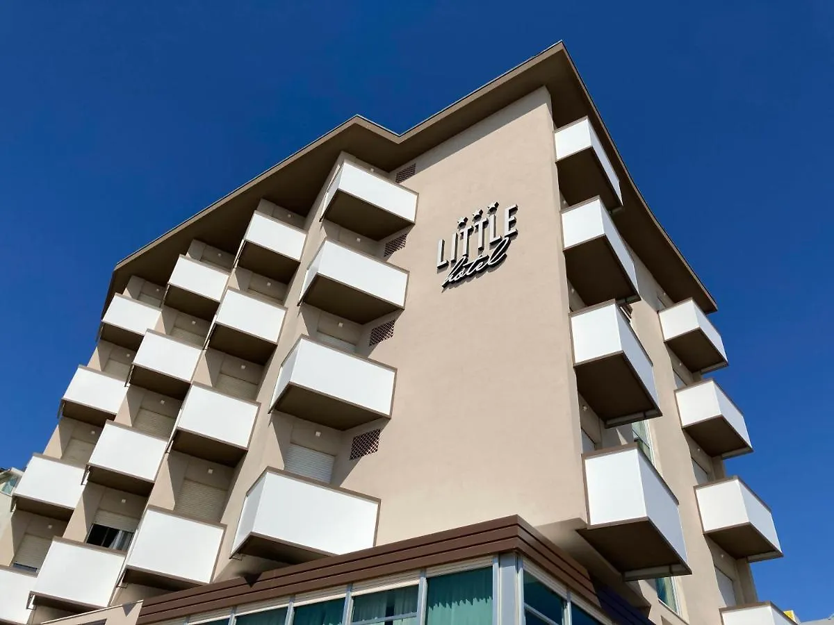 Little Hotel 리치오네