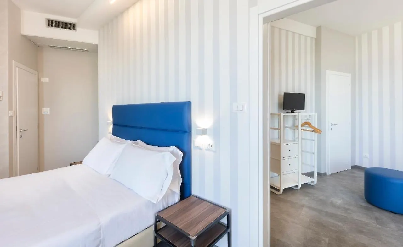 Little Hotel 리치오네